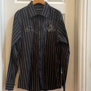 Premium culture, modern fit, two XL dress shirt